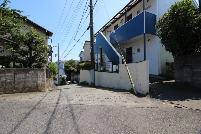 物件外観写真3　(周辺環境)