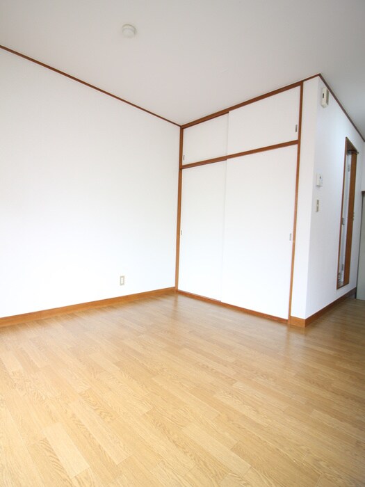 メゾン弦巻の居室