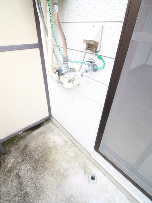 メゾン弦巻の洗濯機置場