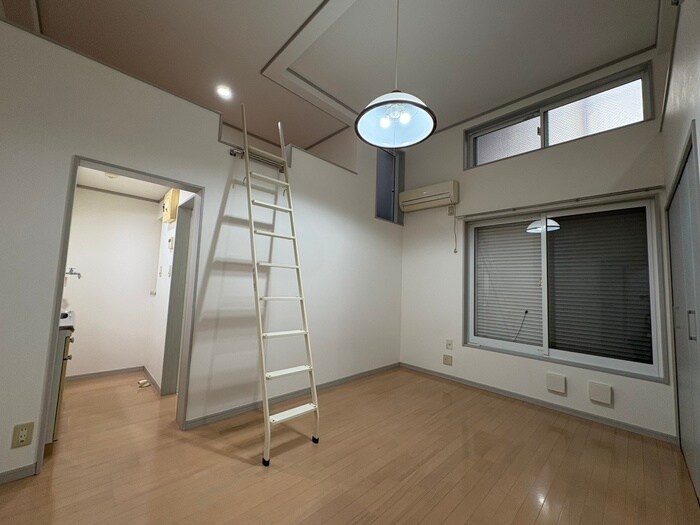 物件内観写真11　(居室)