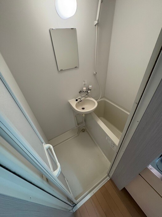 物件内観写真12　(バス／シャワールーム等)