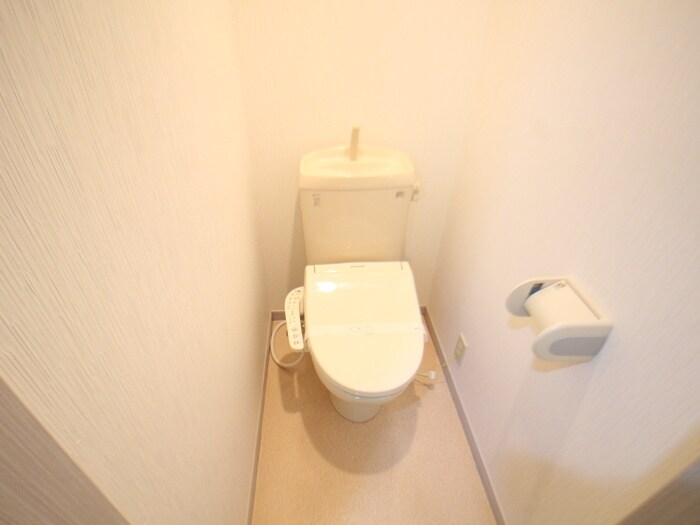 物件内観写真12　(トイレ)