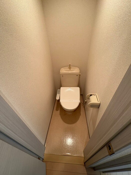 物件内観写真13　(トイレ)