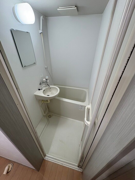 物件内観写真13　(バス／シャワールーム等)