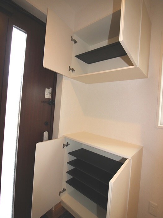 物件内観写真19　(靴箱)