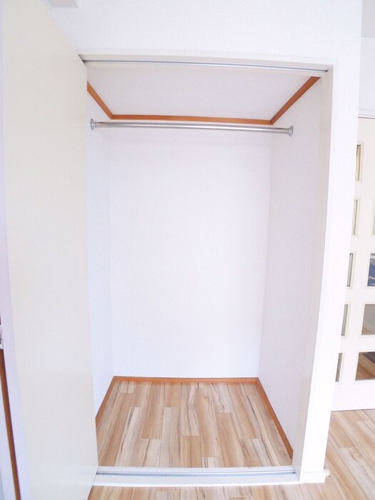 物件内観写真11　(収納)