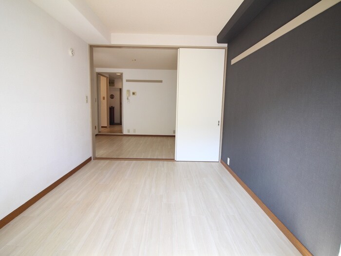 物件内観写真5　(居室)