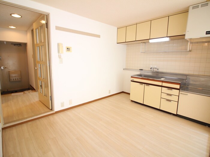 物件内観写真7　(廊下)