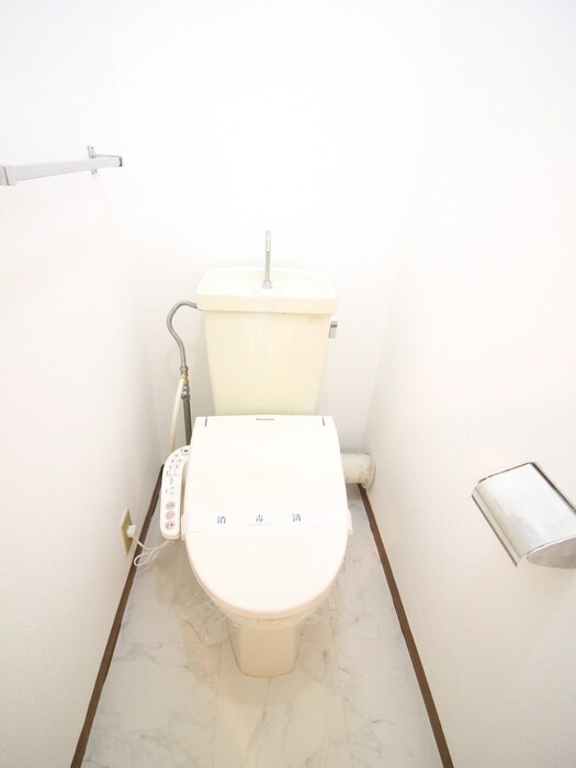 物件内観写真9　(トイレ)