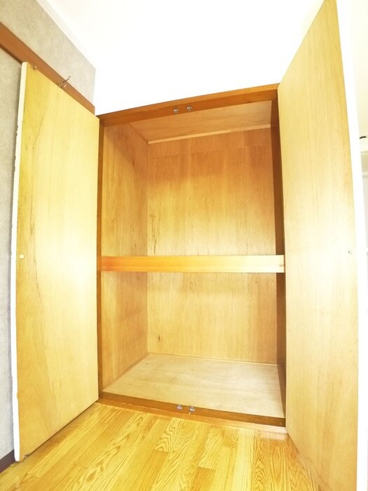 物件内観写真11　(収納)