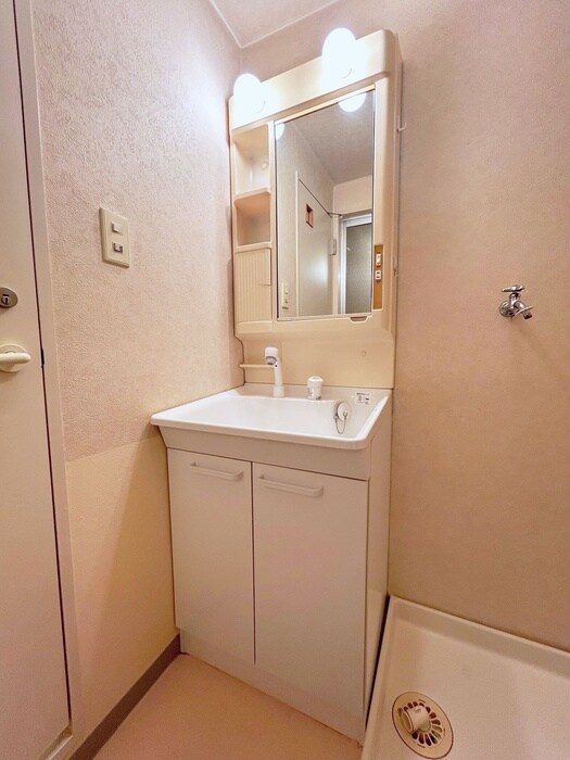 物件内観写真11　(洗面)