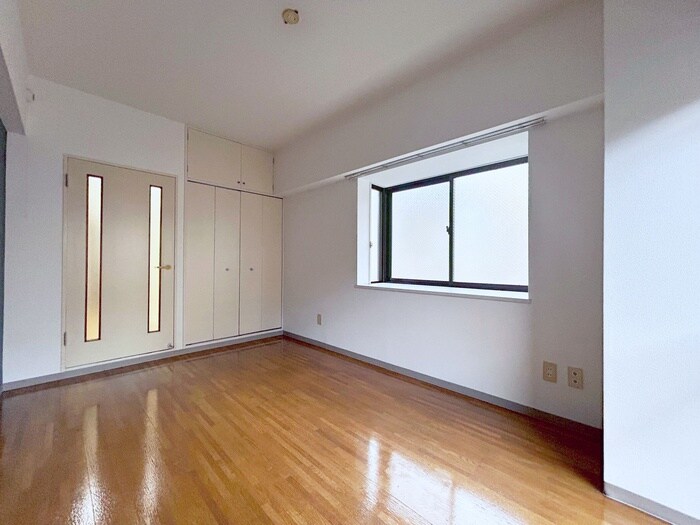 物件内観写真13　(居室)