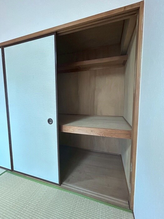 物件内観写真16　(収納)