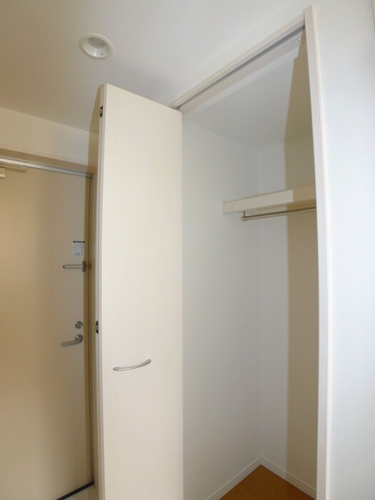 物件内観写真11　(収納)