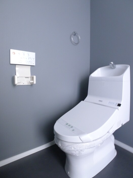 物件内観写真14　(トイレ)