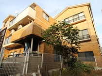 ドミトリ－大宮の外観写真