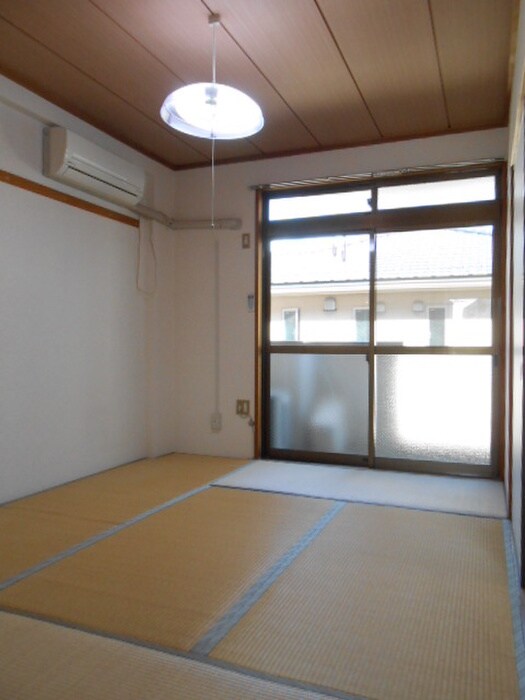 物件内観写真8　(居室)