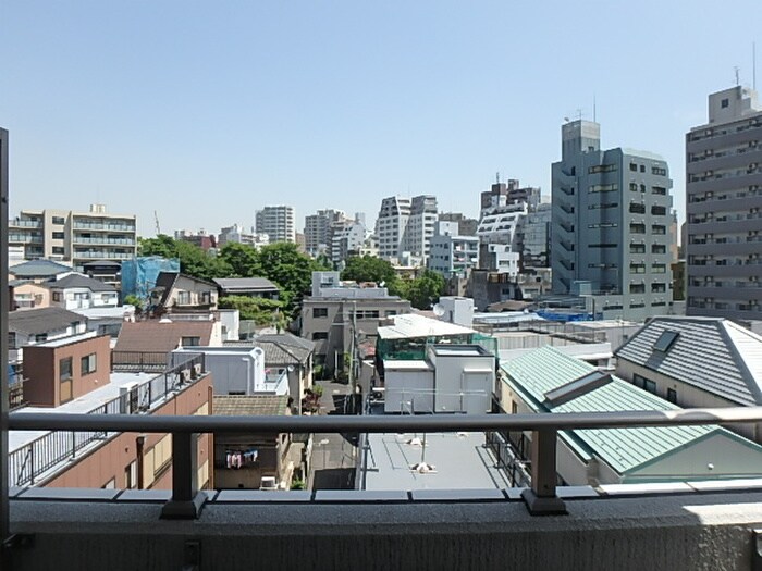 物件内観写真18　(室内からの展望)