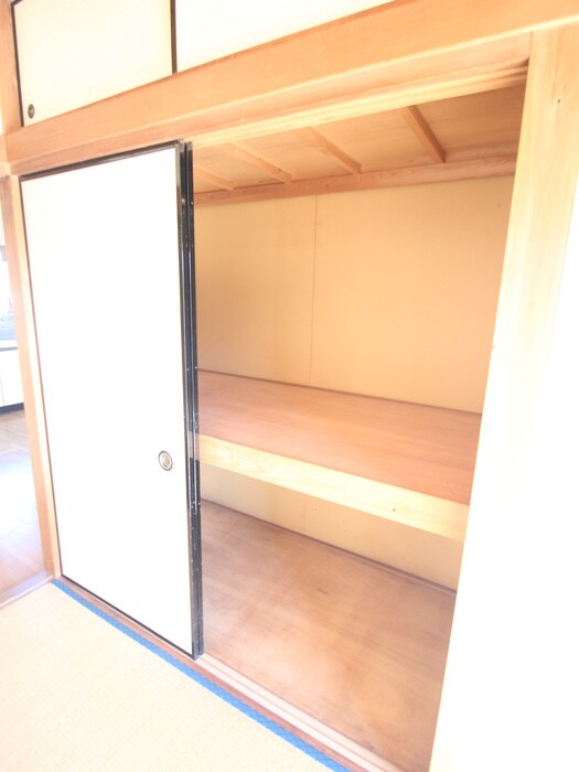 物件内観写真15　(収納)