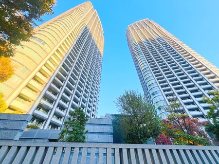 東京ﾂｲﾝﾊﾟｰｸｽ ﾗｲﾄｳｲﾝｸﾞ(R703)外観写真