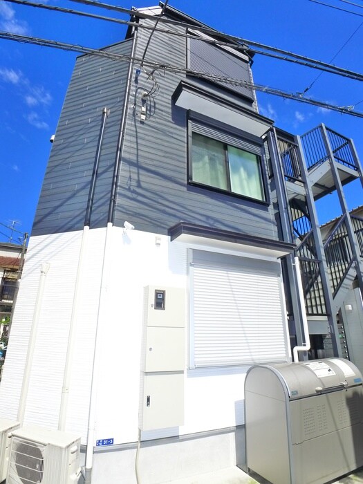 物件外観写真2　(外観写真)