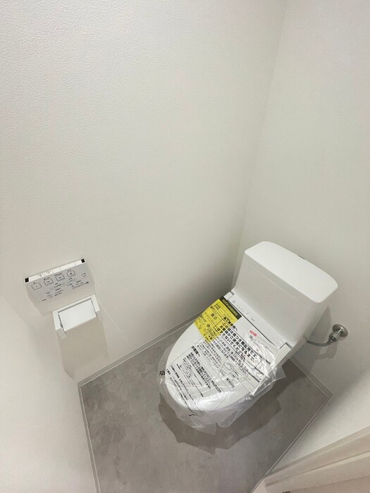 物件内観写真7　(トイレ)