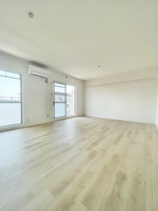 物件内観写真14　(内観写真)