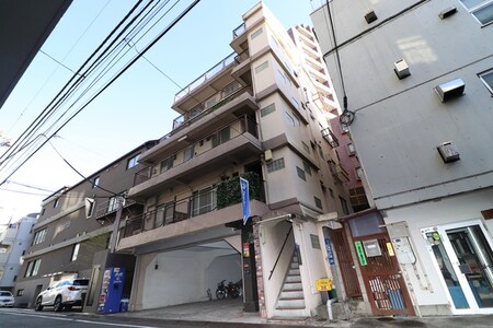 ニュー六本木マンション（302）外観写真