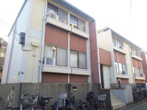 アーバン大倉山外観写真