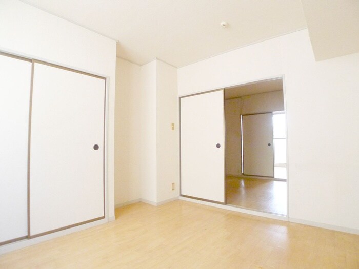 物件内観写真17　(居室)