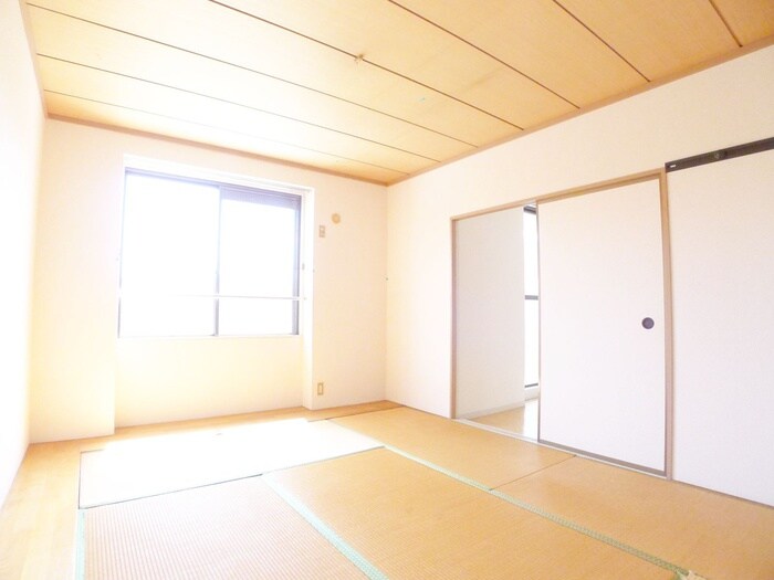 物件内観写真18　(居室)