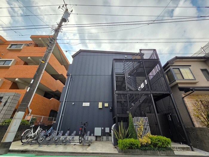 物件外観写真1　(外観写真)