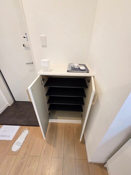 物件内観写真19　(靴箱)