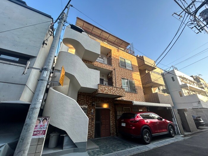 庄司マンションの外観写真