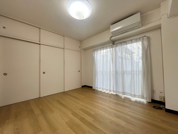 物件内観写真18　(居室)