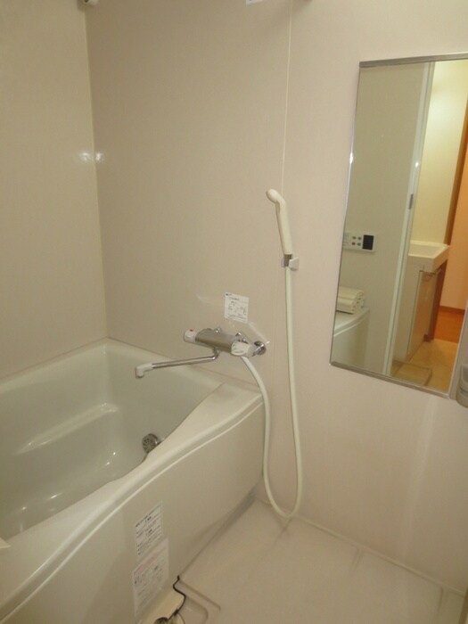 物件内観写真6　(バス／シャワールーム等)