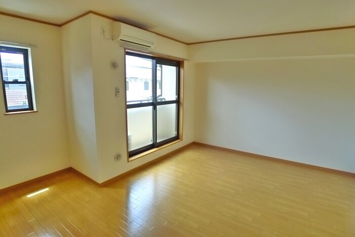 物件内観写真14　(居室)