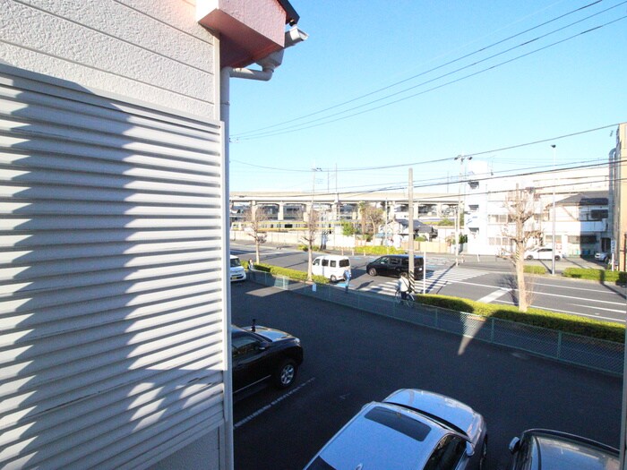 物件内観写真10　(室内からの展望)