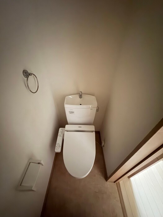 物件内観写真11　(トイレ)