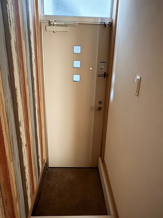 物件内観写真19　(玄関)