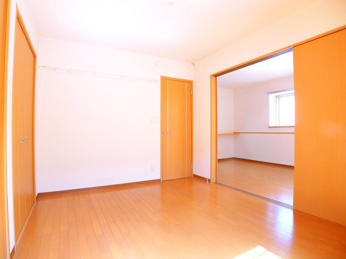 物件内観写真10　(居室)