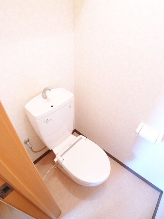 物件内観写真16　(トイレ)