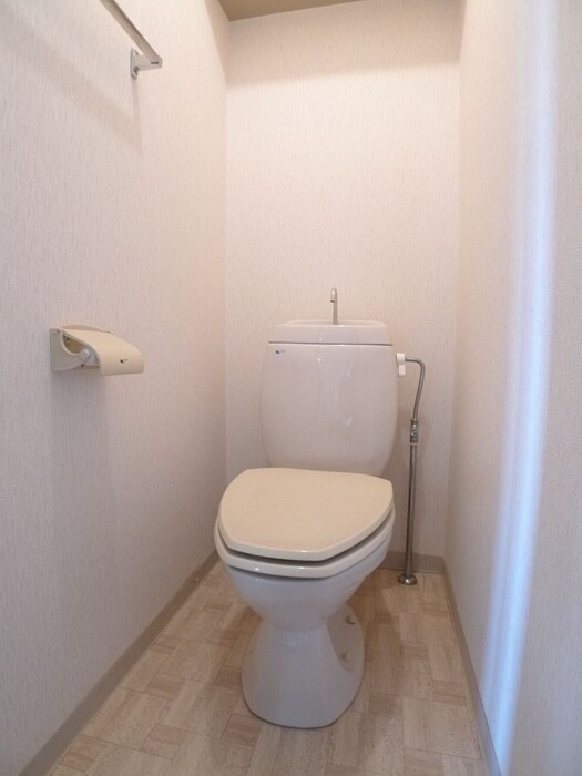 物件内観写真13　(トイレ)