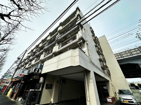 ﾗｲｵﾝｽﾞﾏﾝｼｮﾝ新杉田（504）外観写真