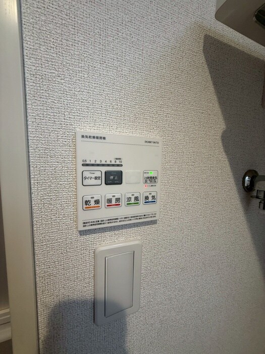 物件内観写真8　(内観写真)