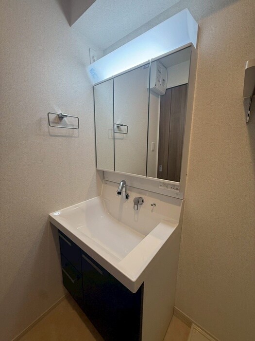 物件内観写真13　(洗面)