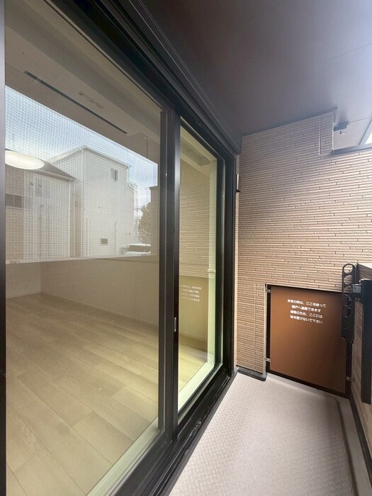 物件内観写真16　(ベランダ・バルコニー)