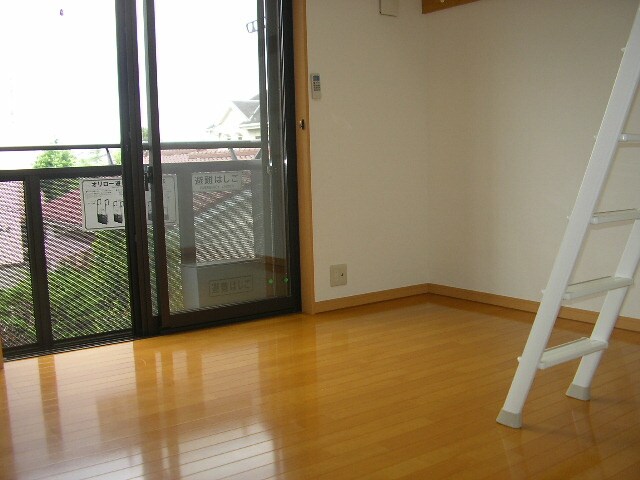 物件内観写真7　(居室)