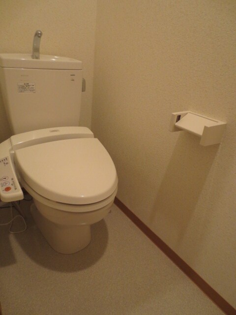 物件内観写真11　(トイレ)