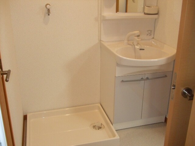 物件内観写真12　(洗面)